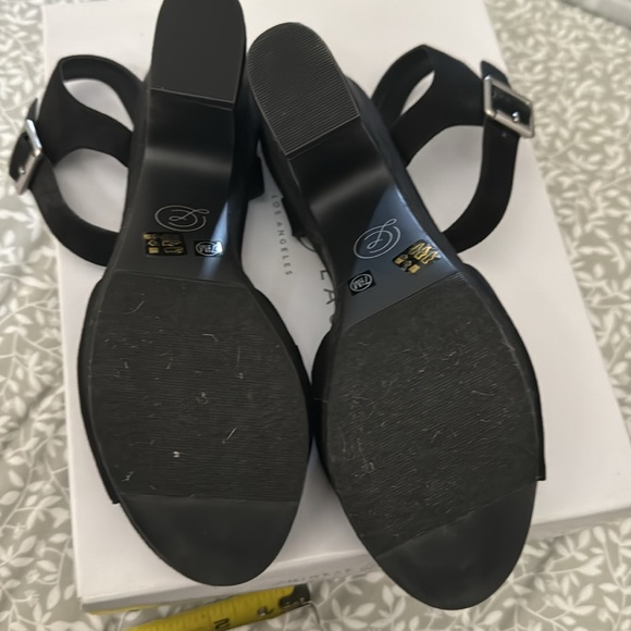 Chinese Laundry Black Micro Suede Platform Shoes - Picture 3 of 6